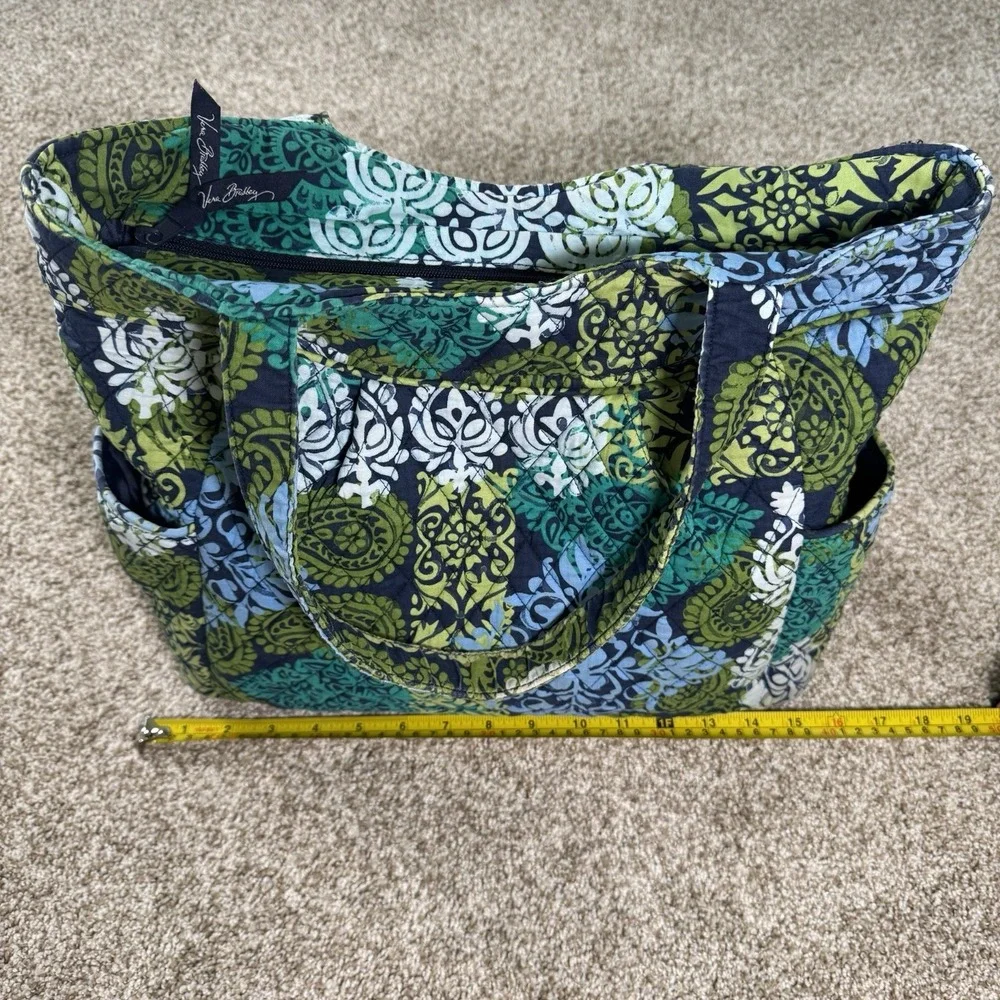 Vera Bradley Caribbean Sea Tote Side Pockets Inside Zip Pocket